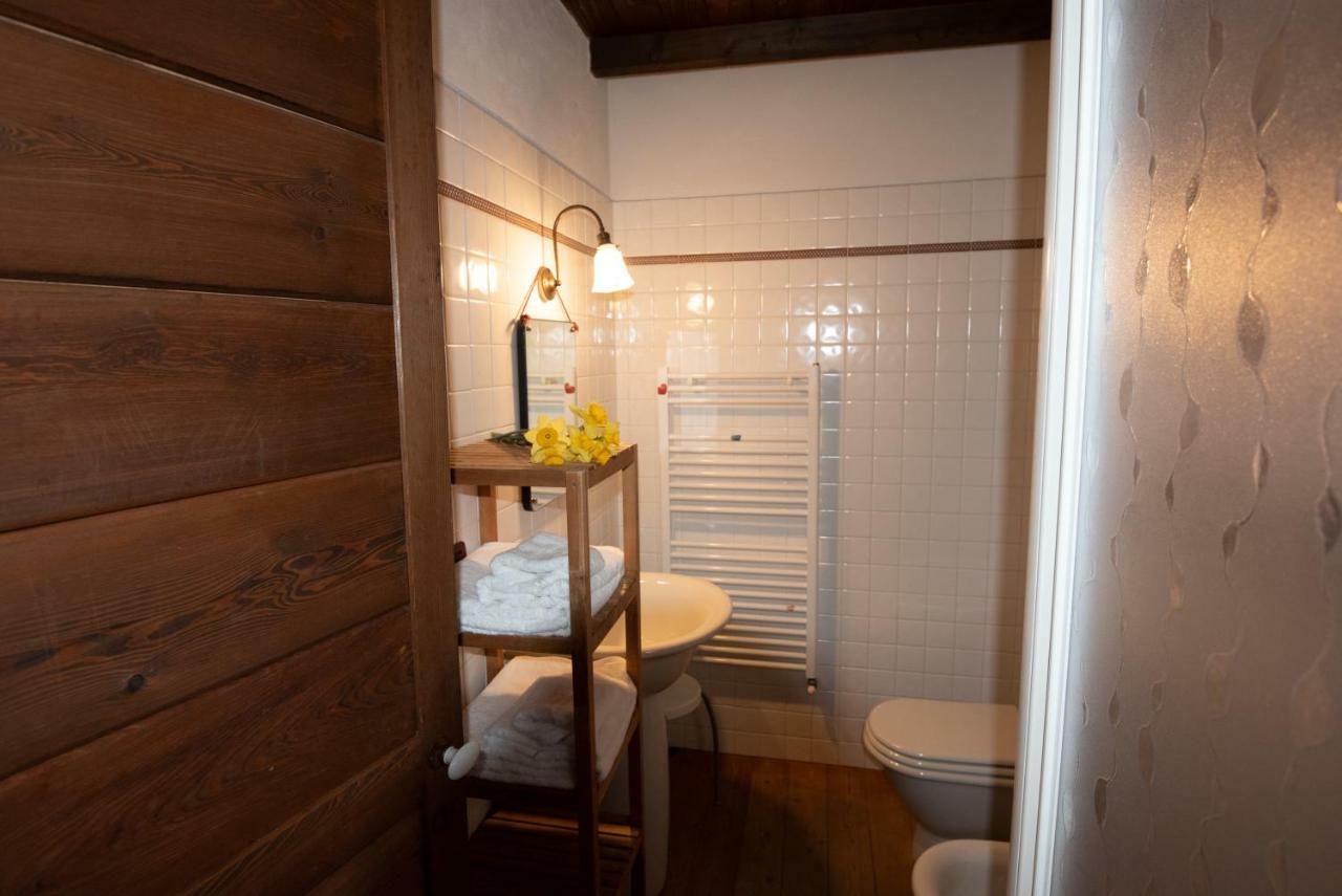 Guesthouse San Giulio San Maurizio D'opaglio Екстер'єр фото